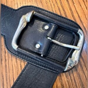 Gucci Black Leather Belt With Silver Horse Hoof Buckle